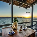 Kalimera & Apoplous Boathouse