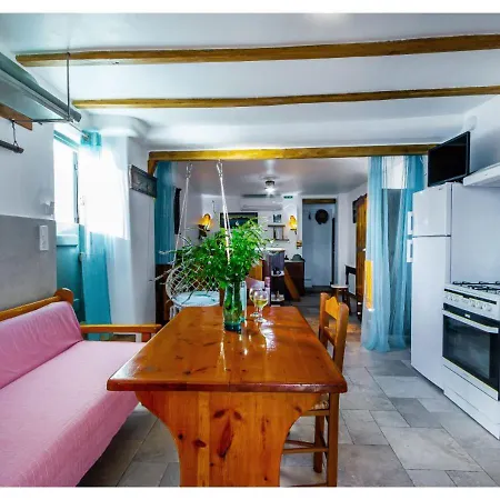Apartment Kalimera & Apoplous Boathouse Klima (Milos)