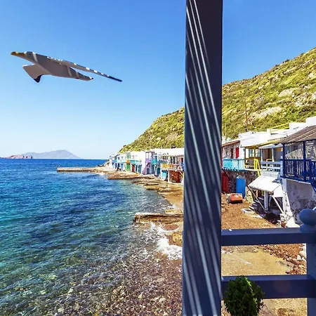 Kalimera & Apoplous Boathouse Klima (Milos)