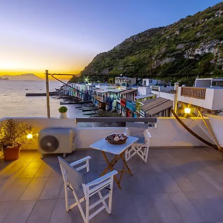 شقة Kalimera & Apoplous Boathouse