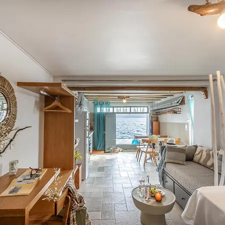 شقة Kalimera & Apoplous Boathouse