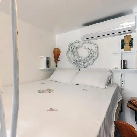 Kalimera & Apoplous Boathouse Apartment *