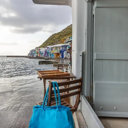 Kalimera & Apoplous Boathouse شقة Klima (Milos)