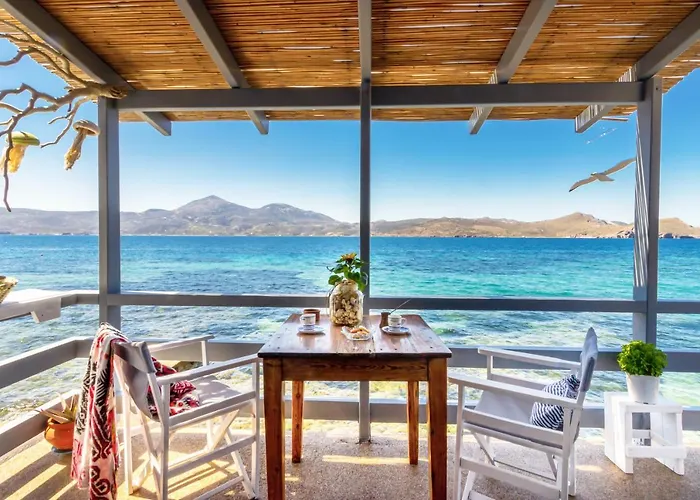 Kalimera & Apoplous Boathouse * Klima (Milos)