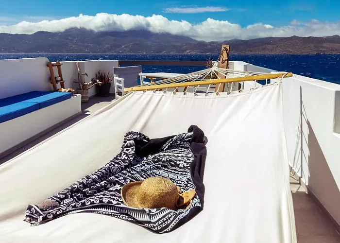 Kalimera & Apoplous Boathouse Daire