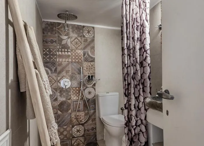 Daire Kalimera & Apoplous Boathouse